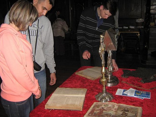 Historia opowiedziana nocą - zdjęcia/film