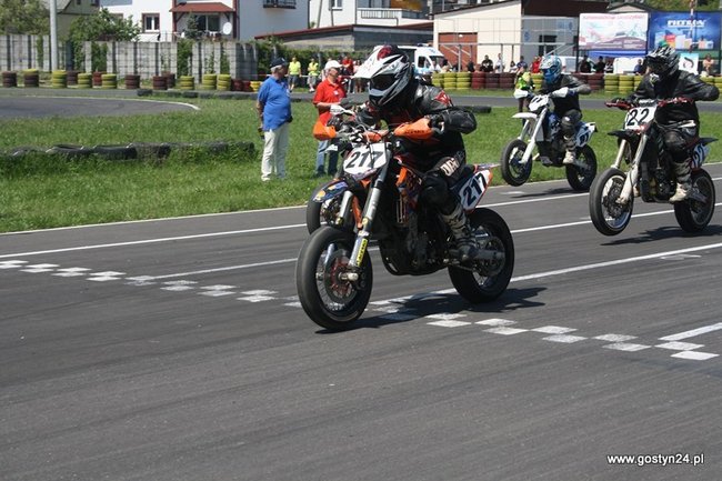 Crossowcy zainaugurowali sezon - zdjęcia