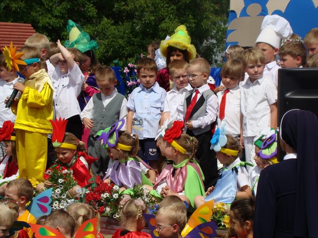 Promowali rodzinne wartości - zdjęcia