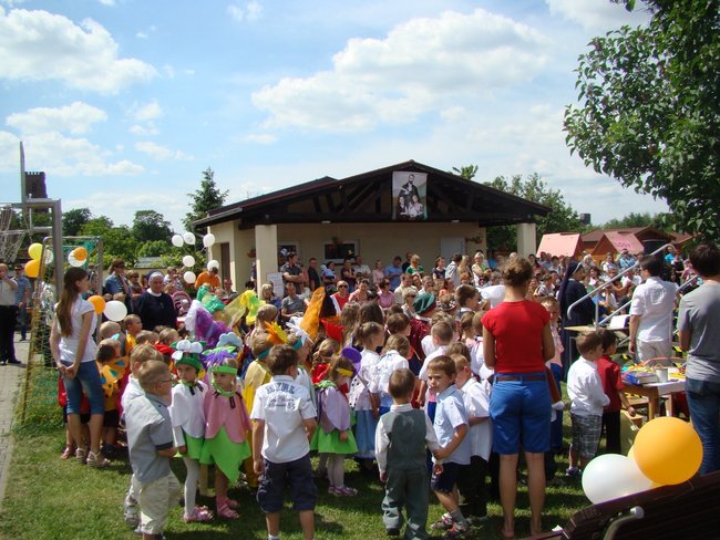 Promowali rodzinne wartości - zdjęcia