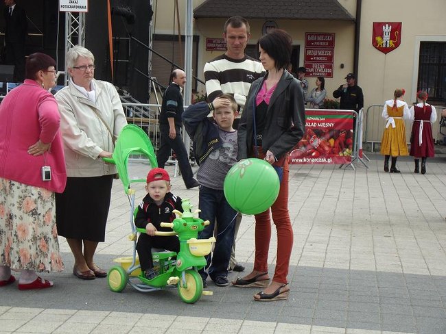 Zajadali się smażonym serem - zdjęcia