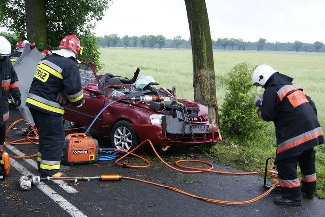 Wypadek - trzeba było ciąć  ? zdjęcia