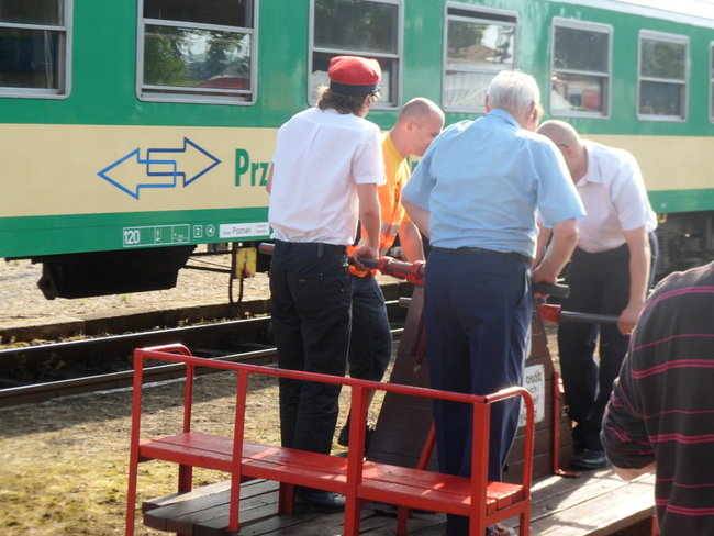 Udany festyn z parowozem - zdjęcia