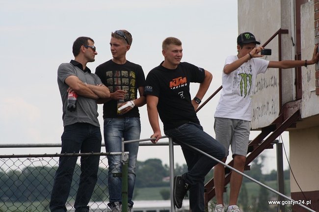 Widowiskowe Supermoto - zdjęcia