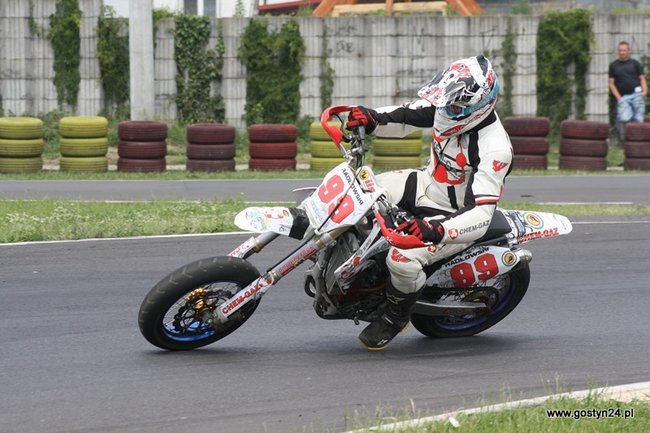 Widowiskowe Supermoto - zdjęcia
