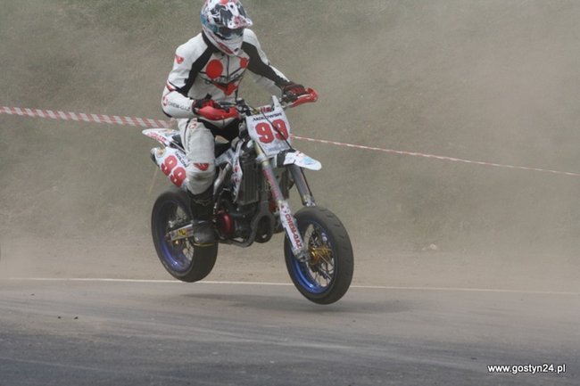 Widowiskowe Supermoto - zdjęcia