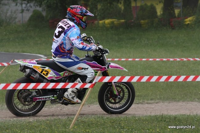 Widowiskowe Supermoto - zdjęcia