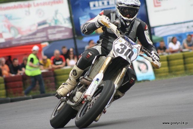 Widowiskowe Supermoto - zdjęcia