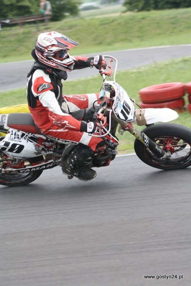 Widowiskowe Supermoto - zdjęcia