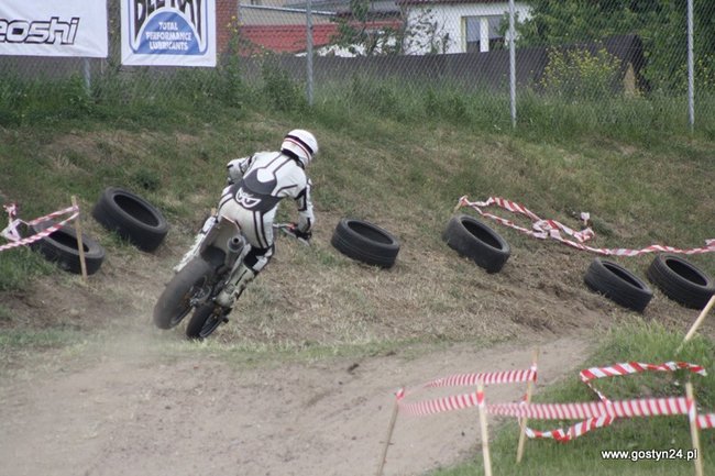 Widowiskowe Supermoto - zdjęcia