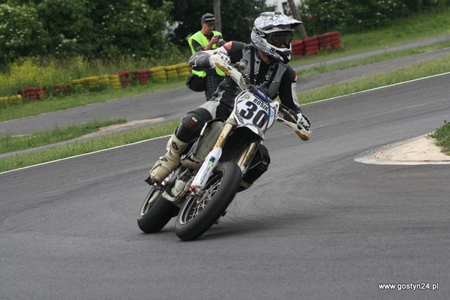 Widowiskowe Supermoto - zdjęcia