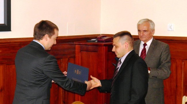 Karatecy zmierzyli się z burmistrzem - zdjęcia