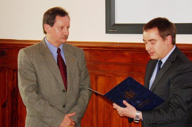 Karatecy zmierzyli się z burmistrzem - zdjęcia