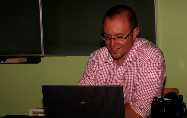 Co gimnazjalista robi w nocy? - zdjęcia