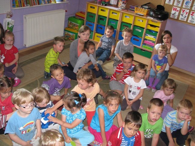 Pracowity tydzień przedszkolaków  - zdjęcia