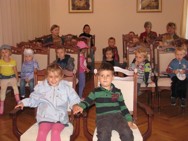 Pracowity tydzień przedszkolaków  - zdjęcia