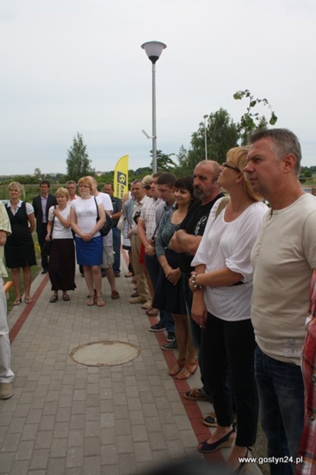 Wybudowany  po 12 latach - zdjęcia