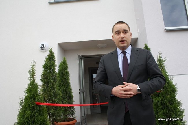 Wybudowany  po 12 latach - zdjęcia