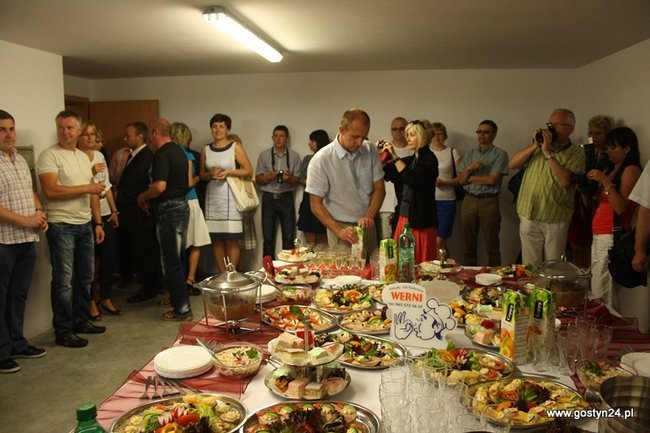 Wybudowany  po 12 latach - zdjęcia