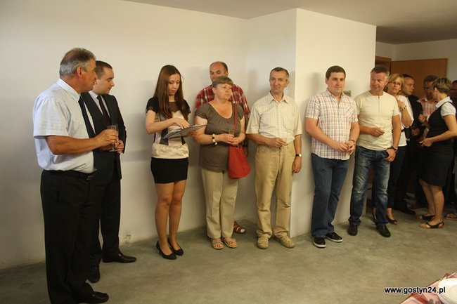 Wybudowany  po 12 latach - zdjęcia