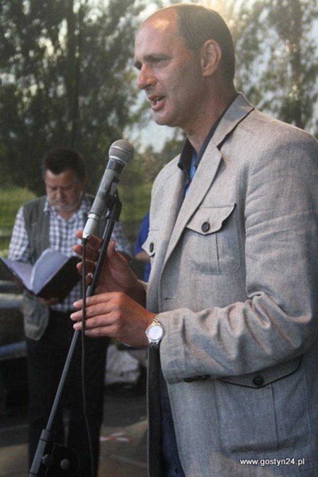 Poniec bawił się do rana - zdjęcia