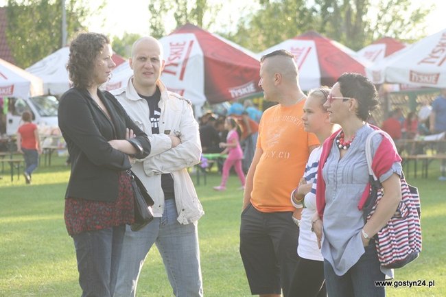 Poniec bawił się do rana - zdjęcia
