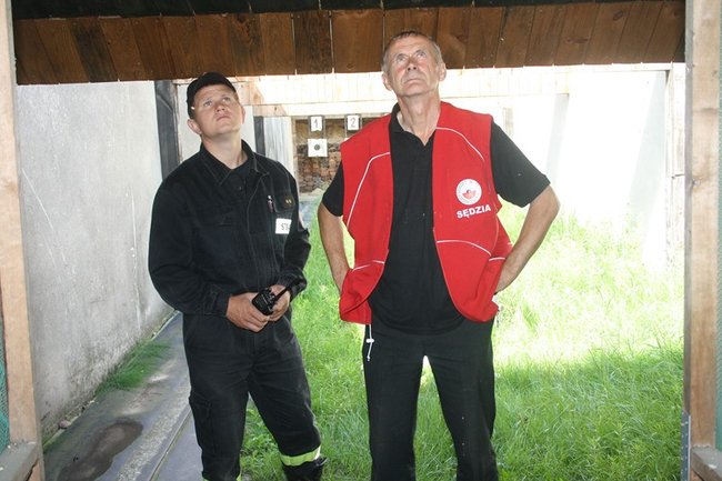Strzelanina z niespodzianką - zdjęcia