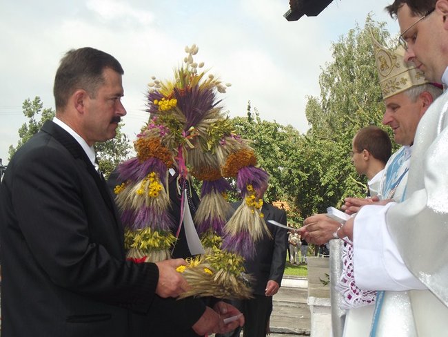 Poświęcili chleb, kwiaty i zioła - zdjęcia