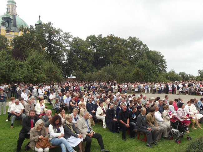 Poświęcili chleb, kwiaty i zioła - zdjęcia