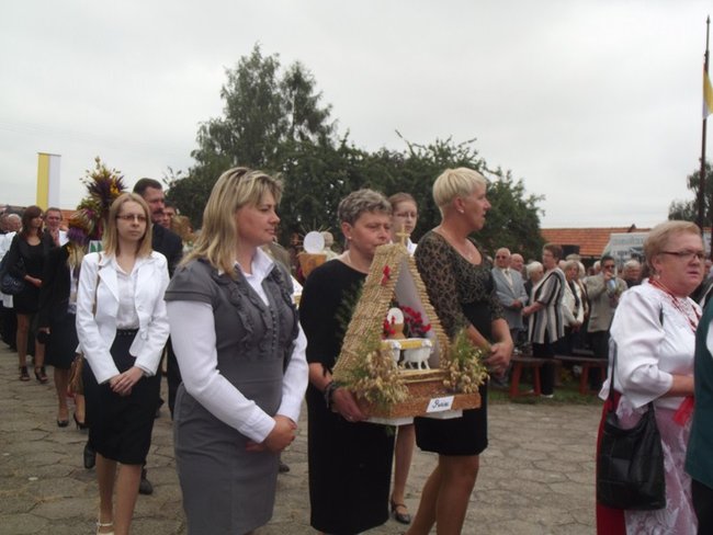 Poświęcili chleb, kwiaty i zioła - zdjęcia