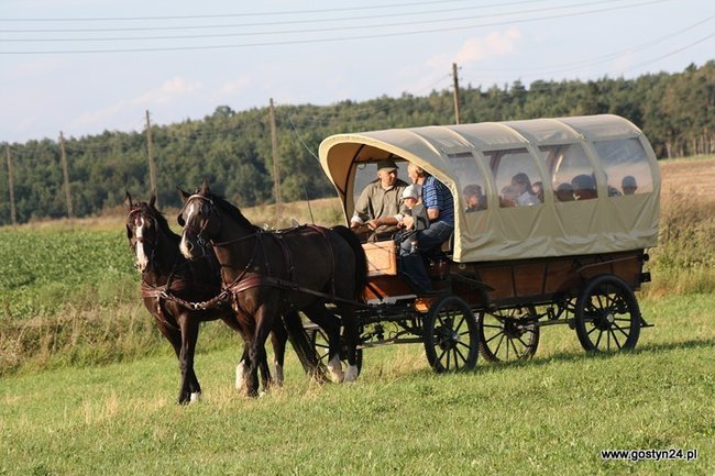 Burza przerwała dożynki - zdjęcia