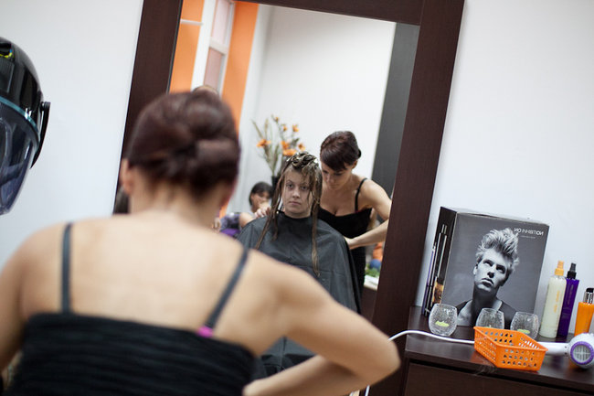 Nie spodziewali się tylu klientów - fotorelacja z otwarcia salonu
