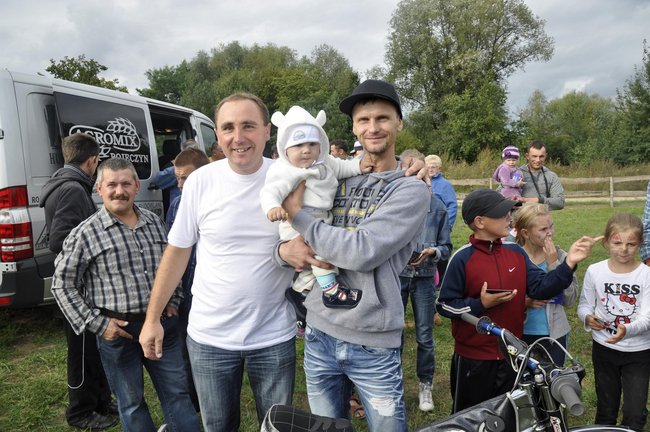 Inauguracyjny festyn w Dzięczynie  - zdjęcia