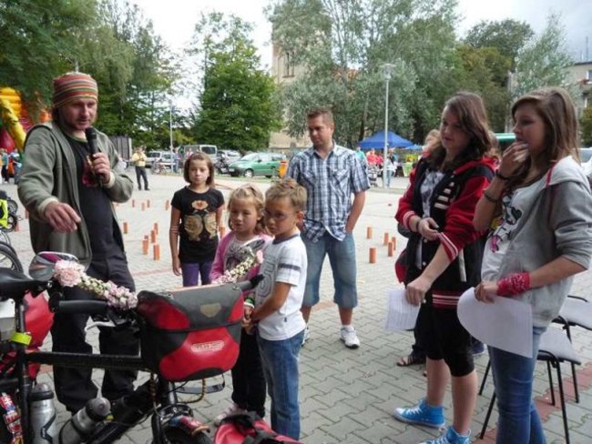 Rowerowa jazda, bez trzymanki - zdjęcia