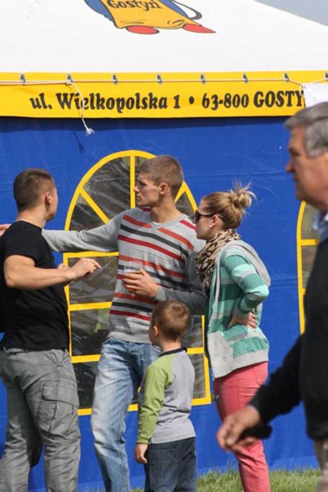Tłumy na kukurydzianych polach - zdjęcia