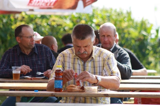 Tłumy na kukurydzianych polach - zdjęcia
