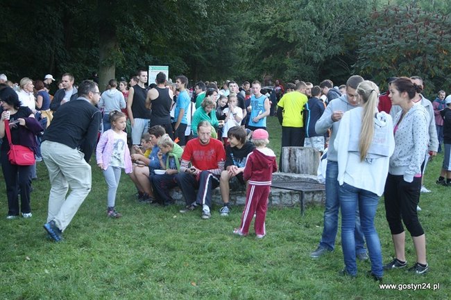 Biegnąc powitali jesień - zdjęcia