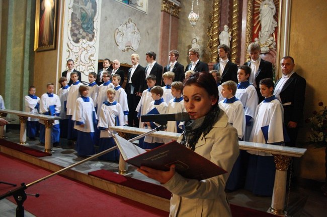 Królowej Anielskiej śpiewali - zdjęcia