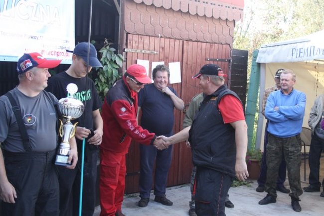 Mistrz wyciągnął 11 kg płoci - zdjęcia