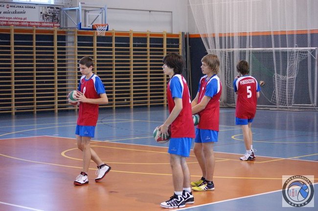 Rozbili przeciwnika - zdjęcia