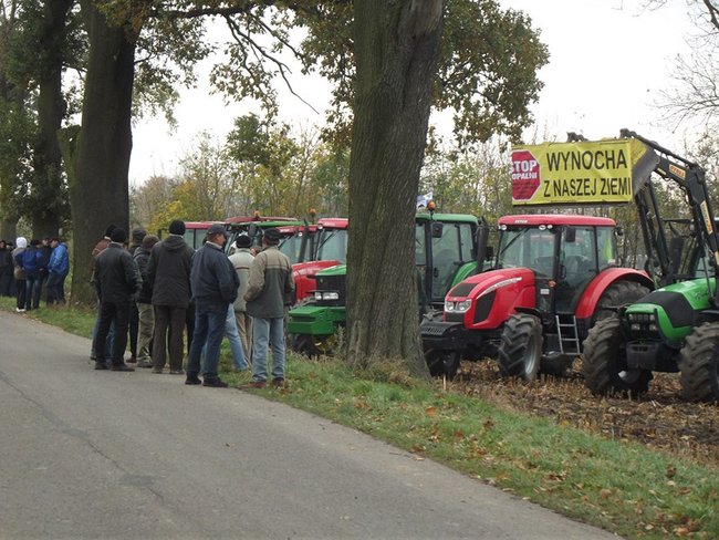 Odwierty niezgodne z prawem? - zdjęcia