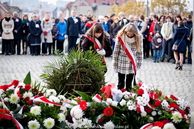 Symbole są dla nas niezwykle ważne - zdjęcia