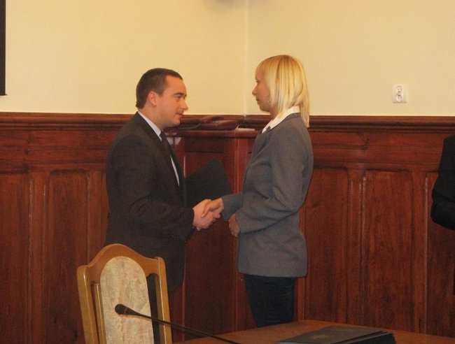 Wręczono stypendia studentom - zdjęcia
