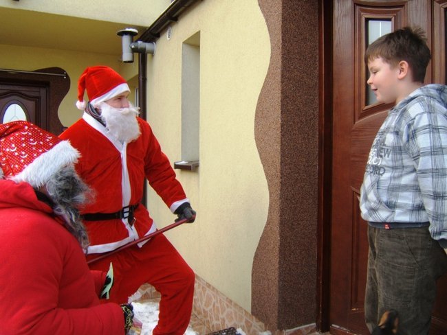 Skąd przybywasz Święty Mikołaju?