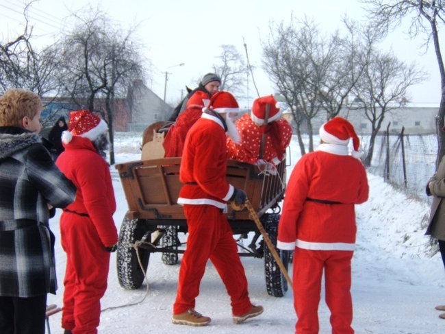 Skąd przybywasz Święty Mikołaju?