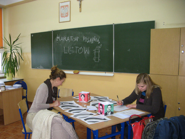 Listy, które pomagają przetrwać  - zdjęcia