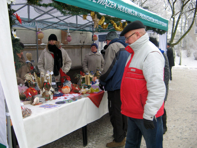 Kiermasz w świątecznym klimacie - zdjęcia
