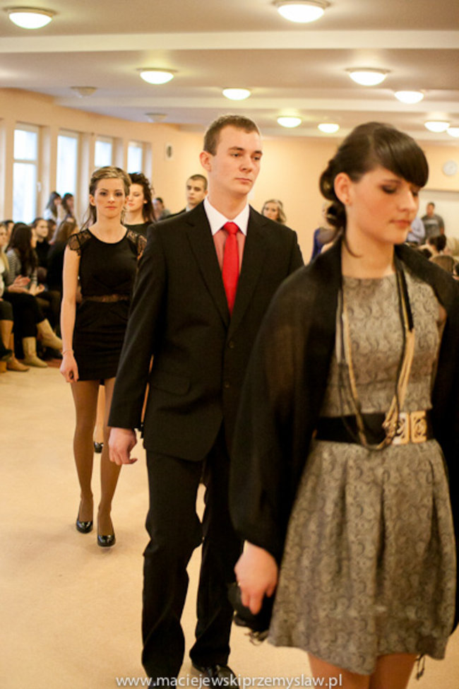 W oczekiwaniu na studniówkę - zdjęcia/video