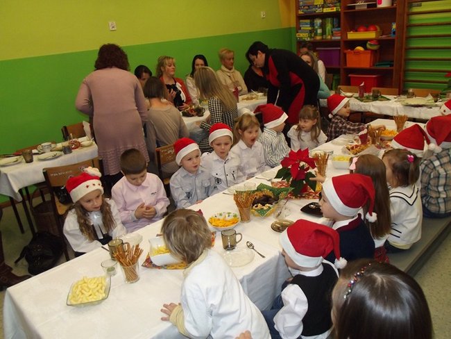 Podwójna radość  w przedszkolu- zdjęcia
