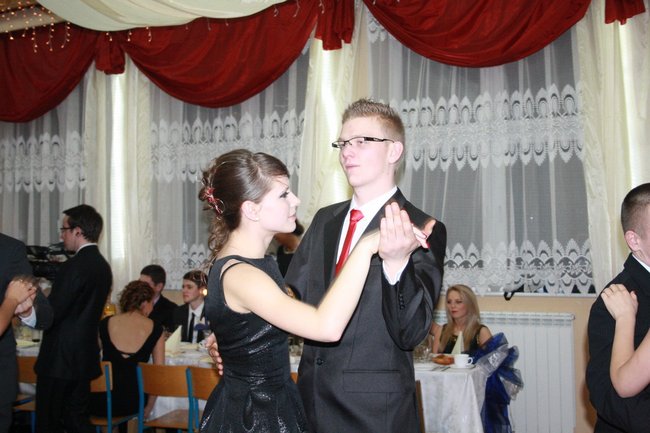 Studniówkowy sezon rozpoczęty - fotorelacja
